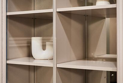 Витрина 2-х дв. "Сакраменто"; *А-016.62; марципан, орех