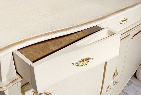 Тумба "Трио" массив и шпон дуба 5