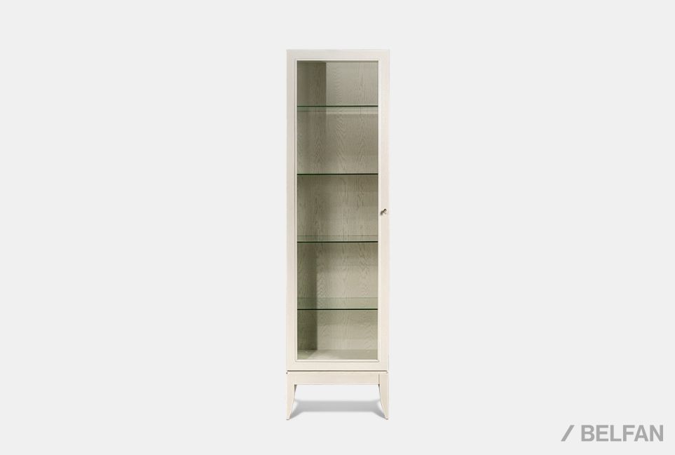 Шкаф с витриной 1-но дв. "Коста" левый массив и шпон дуба 2