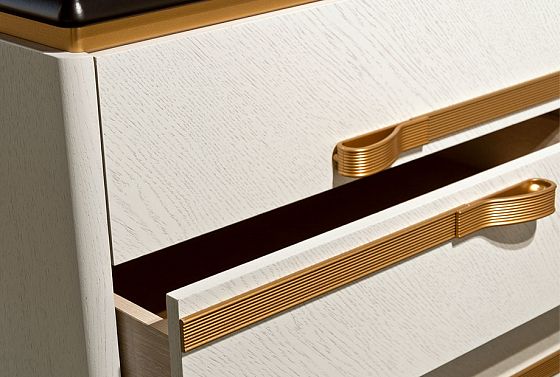 Комод "Мадлен" массив и шпон дуба 4