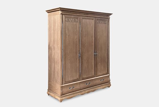 Шкаф для одежды "Тэфи" 3-х дв. без зеркала массив и шпон дуба 4
