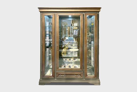 Шкаф с витриной 3-х дверный "Оливия" массив и шпон ольхи 5