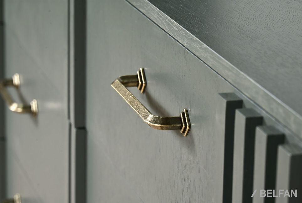 Комод "Чикаго" (6 ящиков) массив и шпон дуба 3