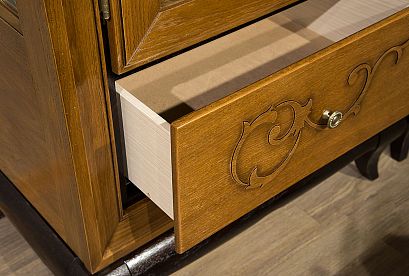 Шкаф с витриной 1-но дв. "Соната" (левый); без декора; *ММ-284-01; коньяк с тёмной патиной+горький шоколад