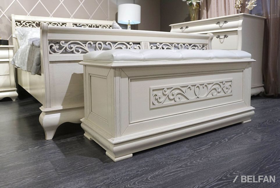 Сундук "Тэфи" массив и шпон дуба 8