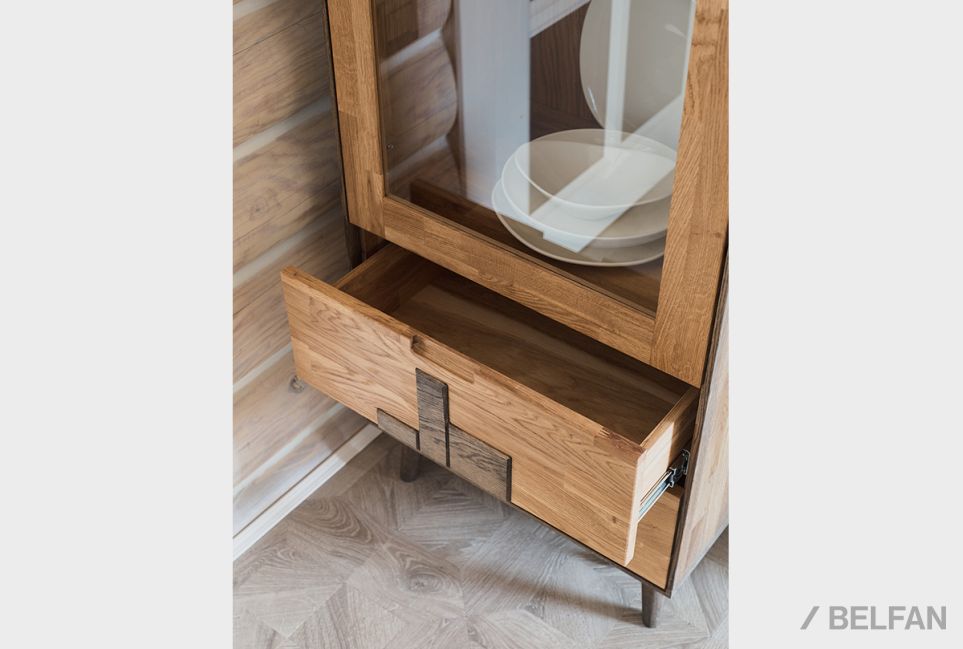 Шкаф с витриной 1-но дверный "Ирвинг Дизайн" (левый) массив дуба 5