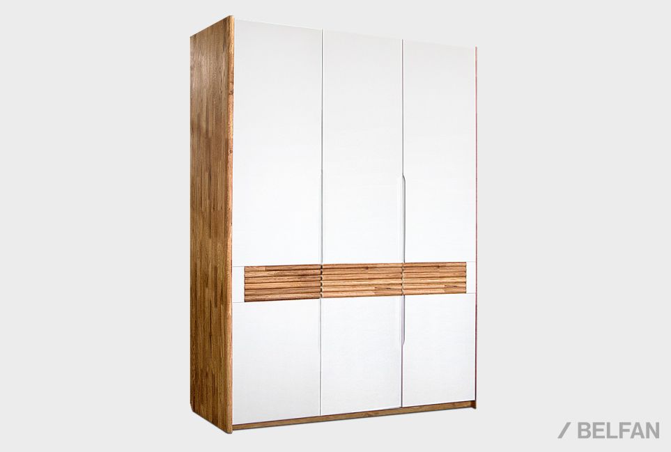 Шкаф для одежды 3-х дверный "Уоллстрит" массив дуба, МДФ 2