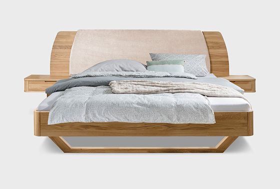 Кровать "Монблан" (с прикроватными тумбами) массив дуба 8