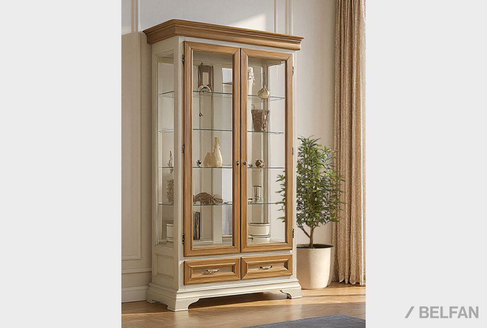 Шкаф с витриной 2-х дверный "Оливия" массив и шпон ольхи 1