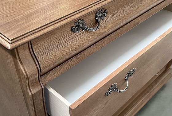Комод "Тэфи" массив и шпон дуба 9