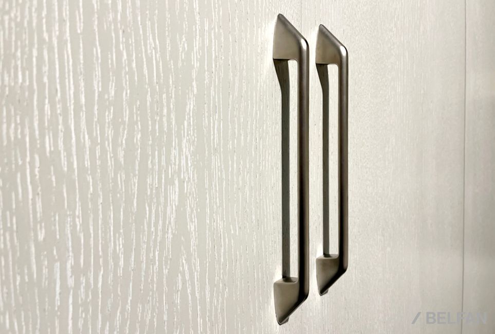 Шкаф для одежды "Коста" 2-х дв. без зеркала массив и шпон дуба 2