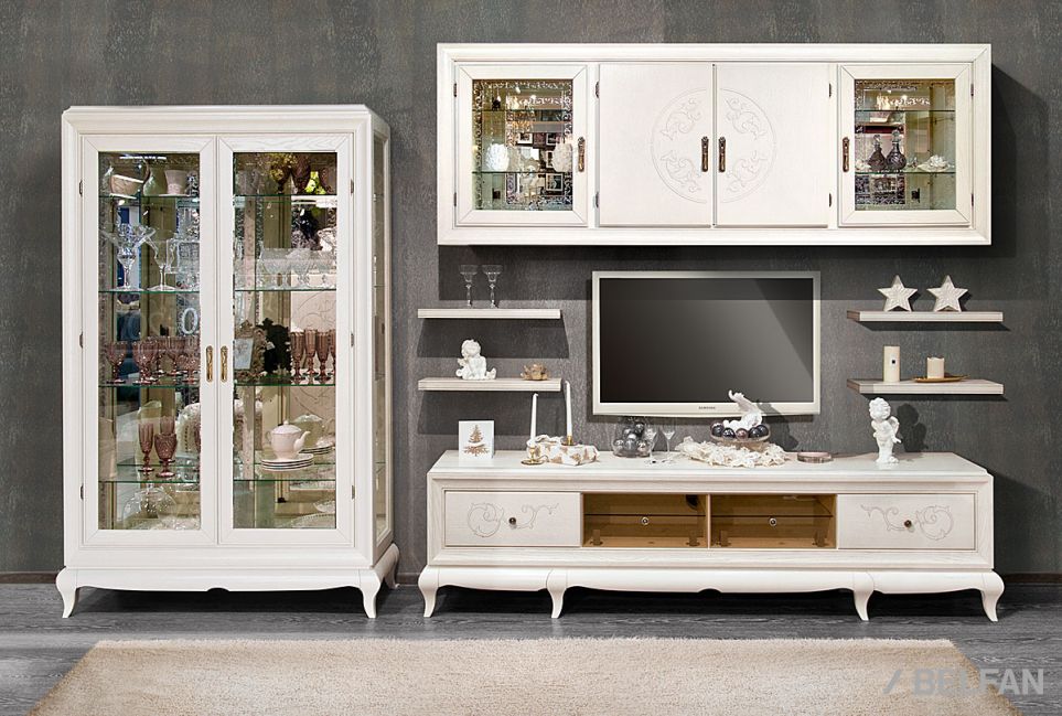 Тумба под ТВ 4-х секционная "Соната" (декор) массив и шпон дуба 5