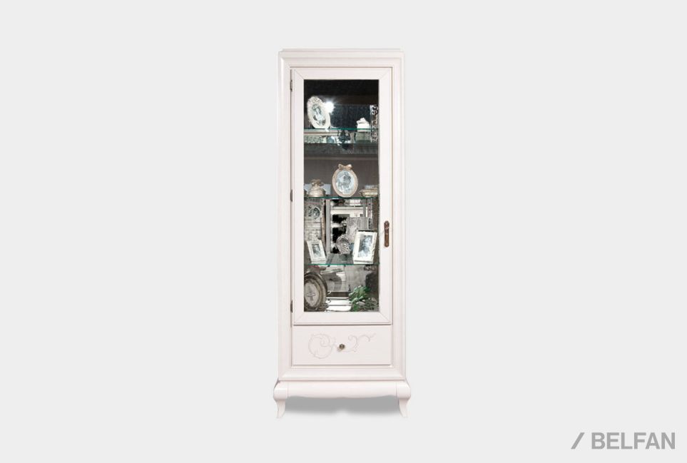 Шкаф с витриной 1-но дв. "Соната" (левый) массив и шпон дуба 2