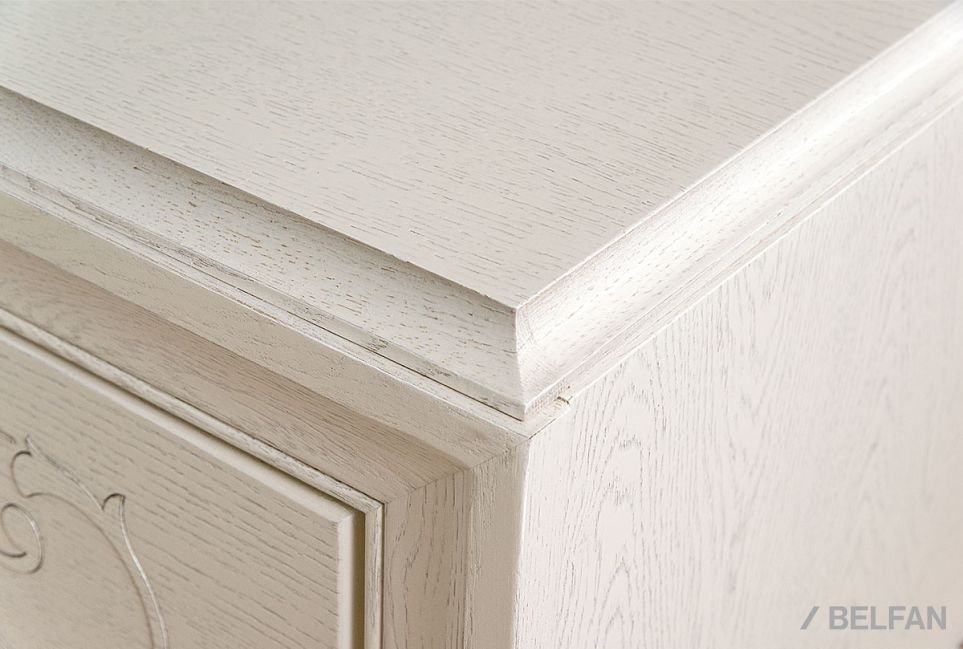 Тумба под ТВ "Соната" (декор) массив и шпон дуба 4