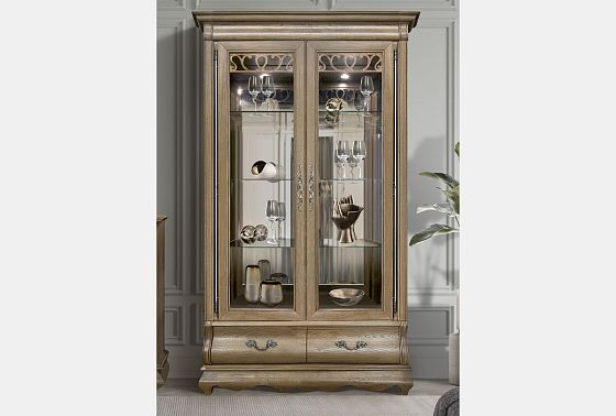 Шкаф с витриной 2-х дверный "Тэфи" массив и шпон дуба 4