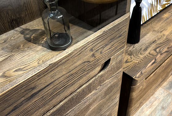 Витрина 1-но дверная "Бремен" (левая) массив дуба 8