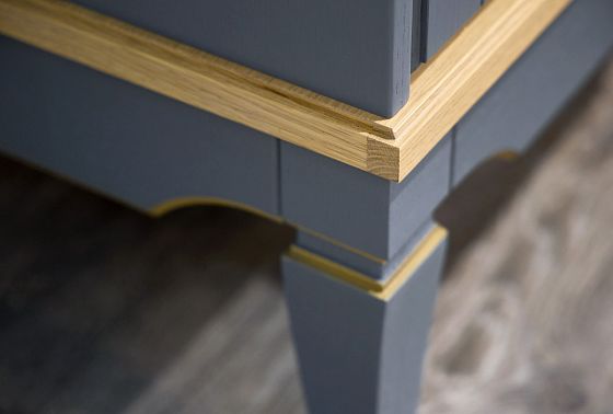 Комод "Стюарт" массив и шпон дуба 11