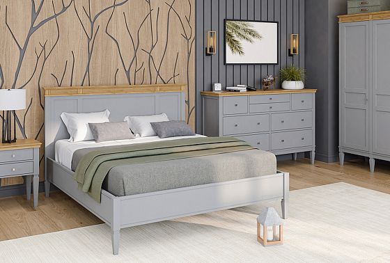 Шкаф для одежды 3-х дверный "Ольса" 03 массив сосны 9