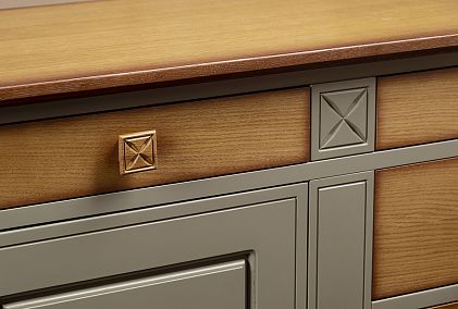 Тумба 3-х секционная «Бриансон»