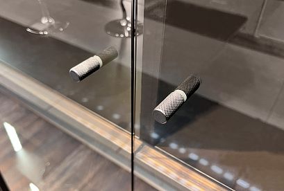 Витрина 2-х дверная "Монреаль"; *А-018.211; к-мехенди, вст-абачи