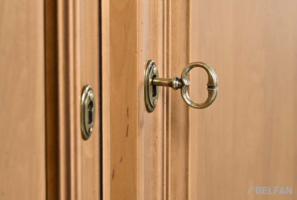 Тумба "Оливия" массив и шпон ольхи 5