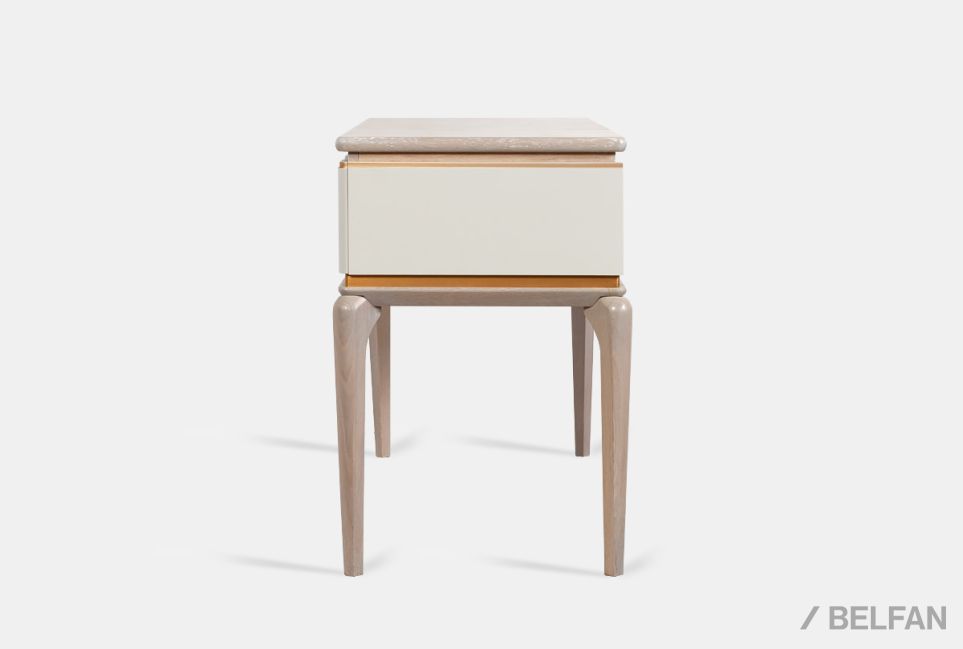 Стол туалетный "Алекса" массив и шпон дуба, МДФ 8