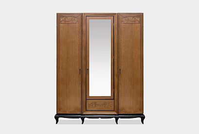 Шкаф для одежды 3-х дв. "Соната" с зеркалом (без декора); *ММ-283-01/03; коньяк с тёмной патиной+горький шоколад
