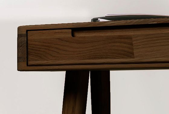 Стол туалетный "Ирвинг" массив дуба 8