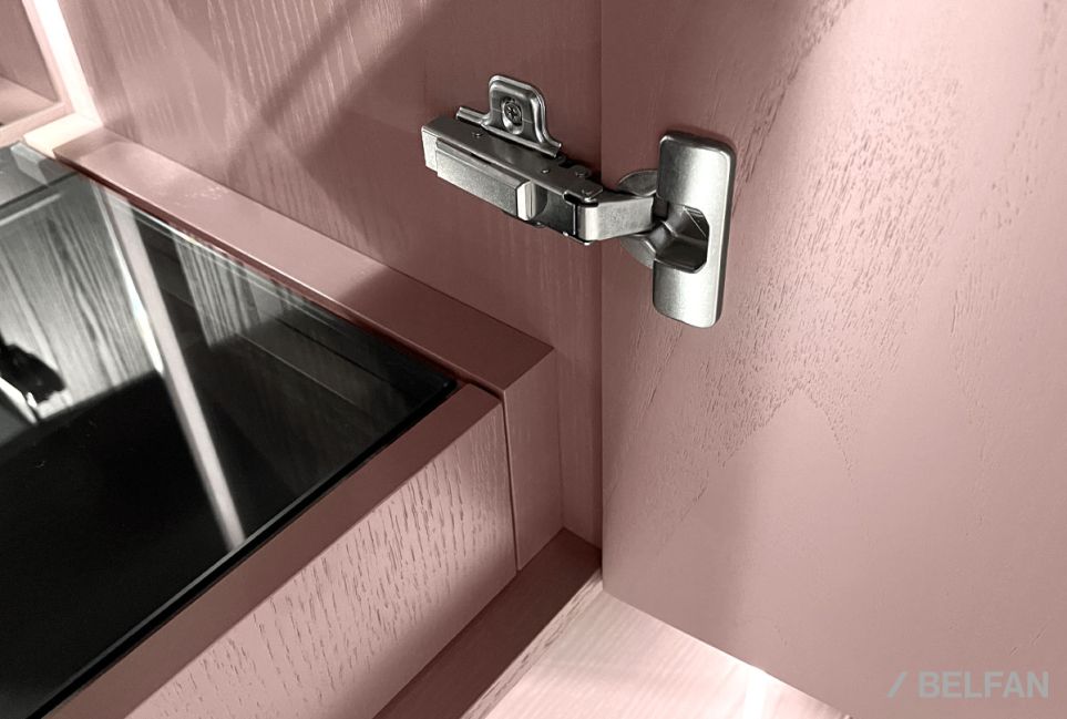 Тумба высокая "Сакраменто" (стекло) массив и шпон дуба, МДФ 5