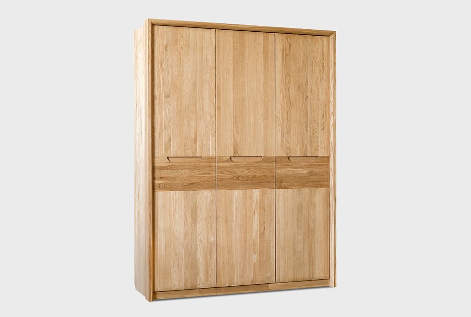 Шкаф для одежды 3-х дверный "Бремен"; дуб тёмный