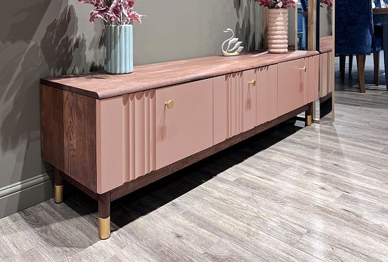 Тумба под ТВ "Меридиан" 180 массив дуба, МДФ 4