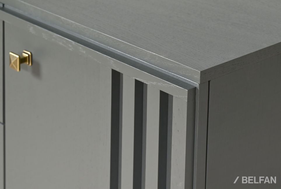 Тумба 3-х секционная "Чикаго" массив и шпон дуба 5