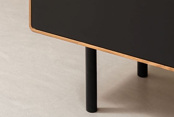 Тумба под ТВ высокая "Норман" 3 с нишей (правая) массив дуба, МДФ, металл 6