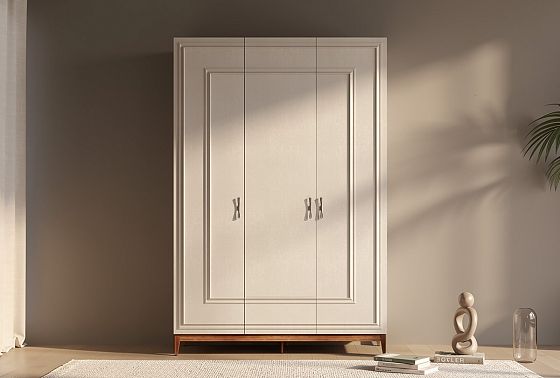 Шкаф 3-х дверный "Сакраменто" (с декором) массив и шпон дуба, МДФ 7