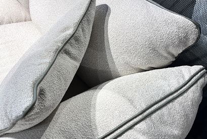 "Ферре" диван 3-х местный с пуфом; нераскл.; 1L+10+18+1R; правый; Zevs (131-01)+Zevs (131-01)+Oracul 695 (гр. 2/Турция+СМ)