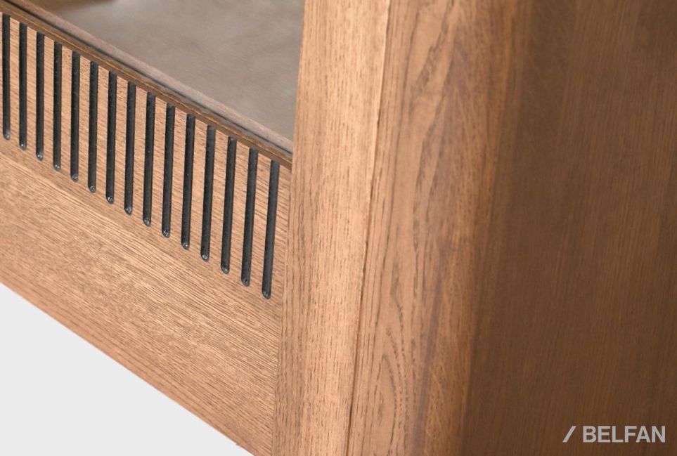 Витрина 1-но дверная "Бергамо" (правая) массив дуба 7