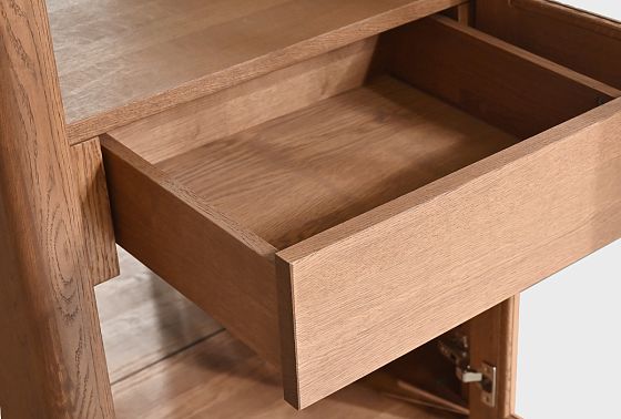 Витрина 1-но дверная "Бергамо" (левая) массив дуба 9