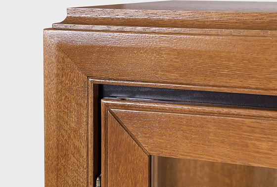 Тумба высокая "Соната" (стекло) массив и шпон дуба 9