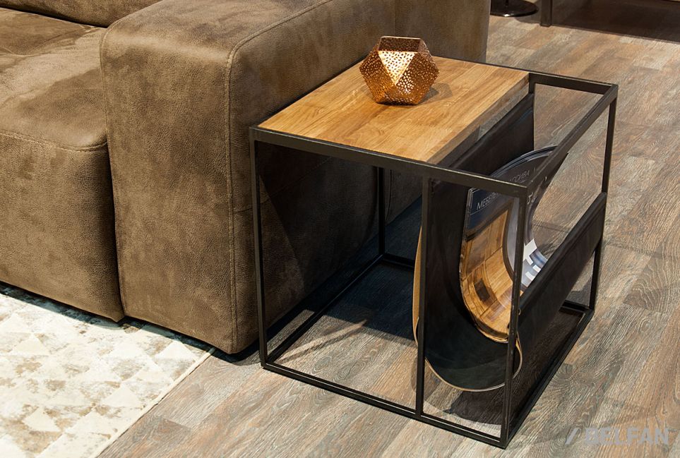 Стол журнальный "Арт" c газетницей массив дуба 2