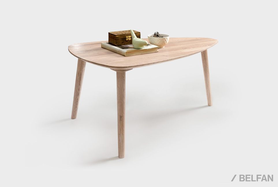 Стол журнальный "Арт" 70 (капля) массив дуба 1