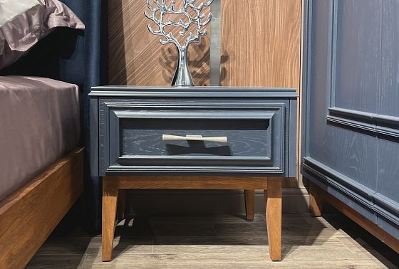 Тумба прикроватная "Сакраменто" массив и шпон дуба, МДФ 8