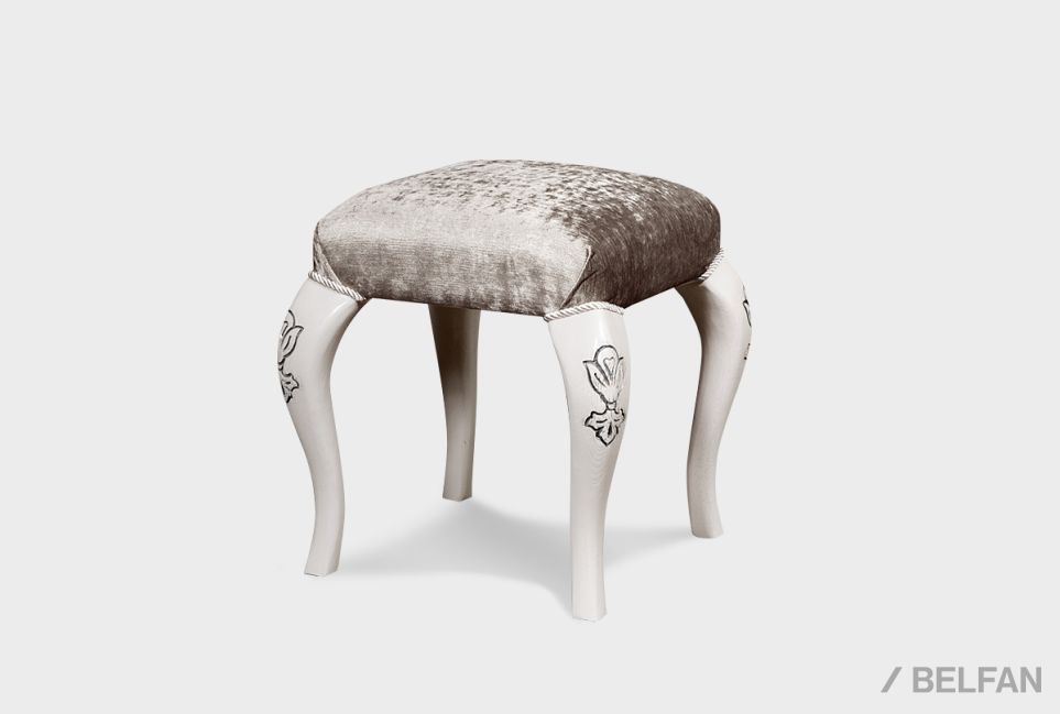 Банкетка "Трио" массив дуба 1