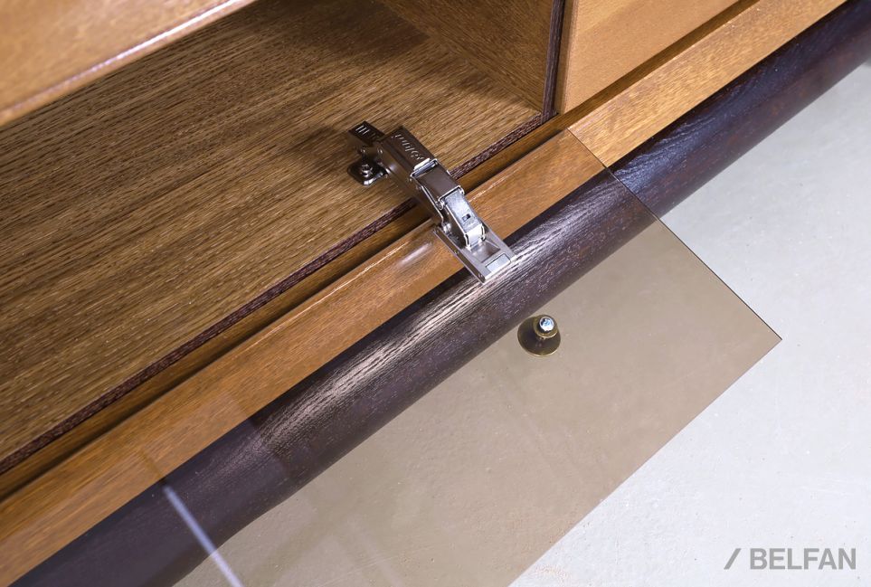 Тумба под ТВ "Соната" 200 массив и шпон дуба 3