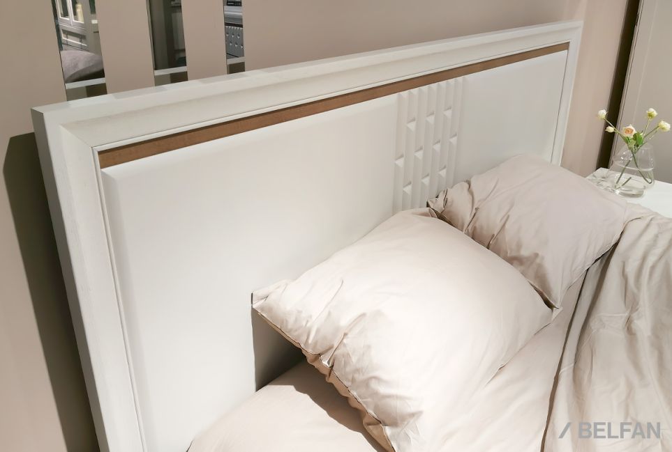 Кровать "Армония" массив и шпон дуба 2