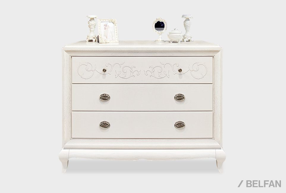 Комод "Соната" (декор) массив и шпон дуба 2