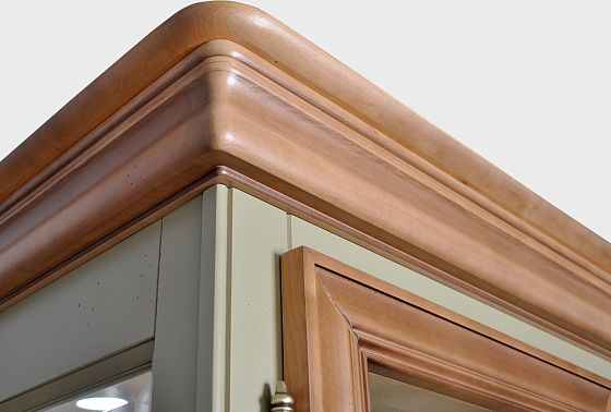 Шкаф с витриной 2-х дверный "Оливия" массив и шпон ольхи 6