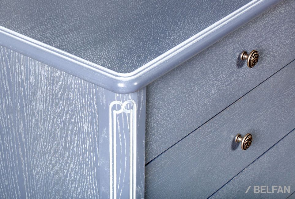 Комод "Катрин" высокий массив и шпон дуба 3