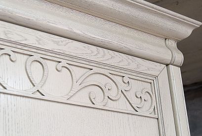 Шкаф для одежды "Тэфи" 4-х дв. с зеркалом; *ММ-216-01/04; белая эмаль с темной патиной; чернёное серебро