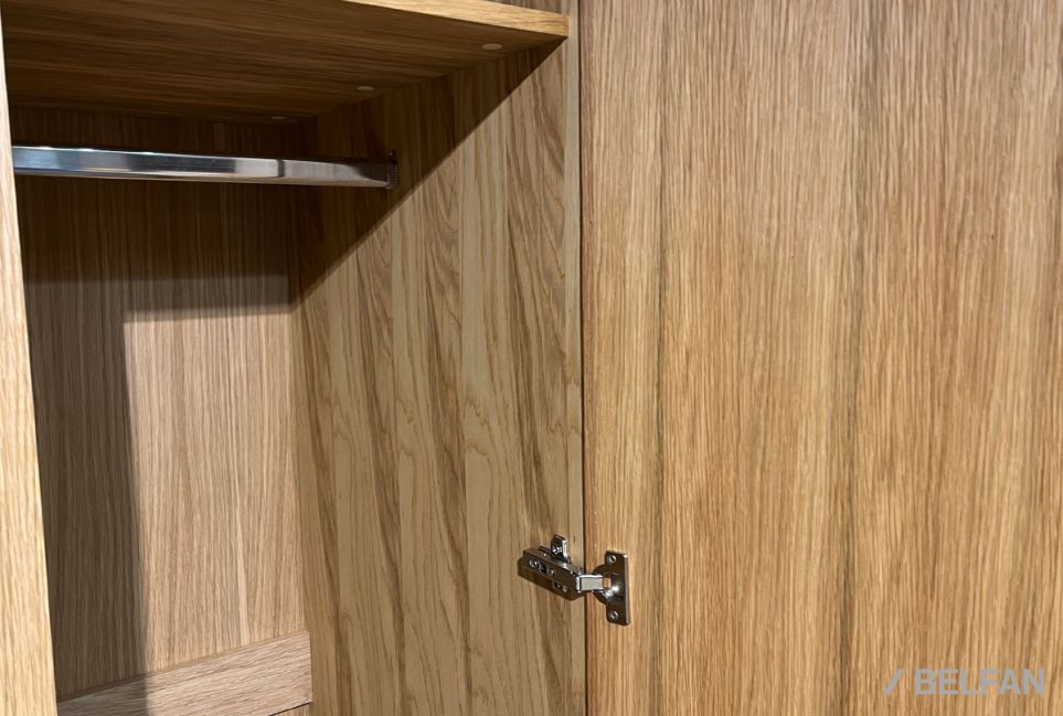 Шкаф для одежды 4-х дверный "Элва" массив и шпон дуба 5