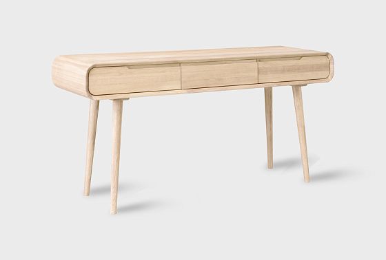 Стол письменный "Монблан" массив дуба 10